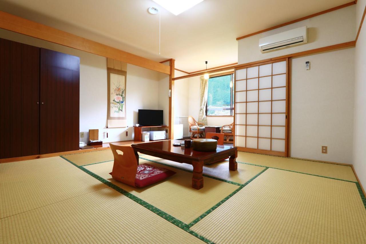 旅館 祖谷の宿 かずらや